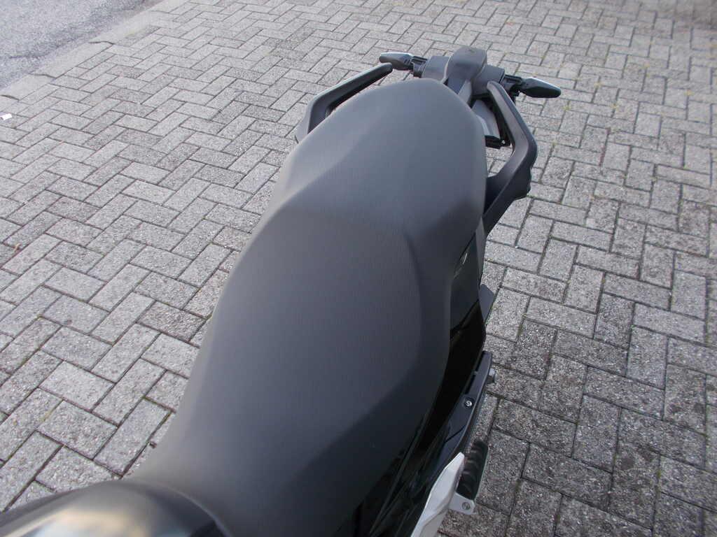 F 900 XR