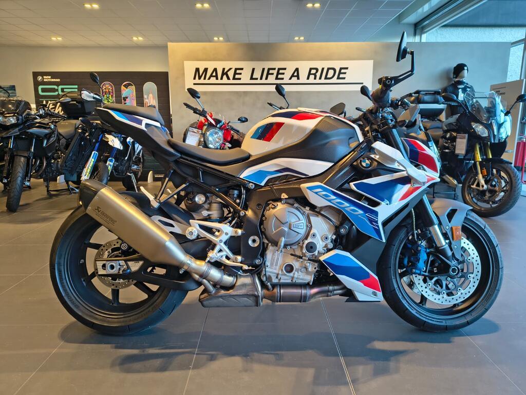 M 1000 R