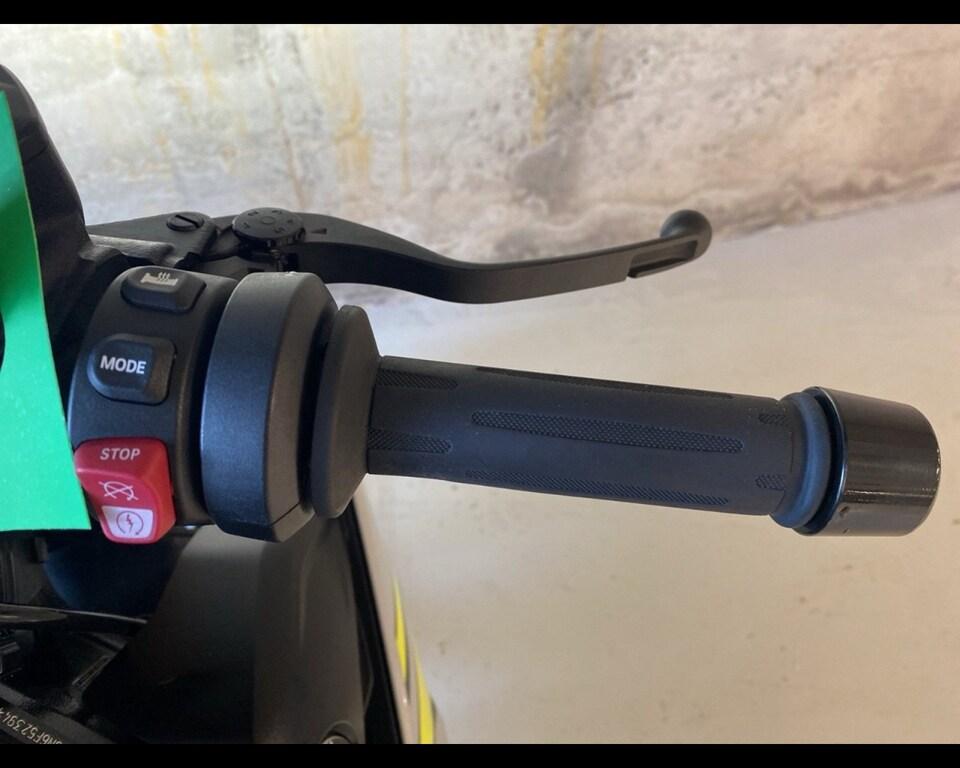 S 1000 R