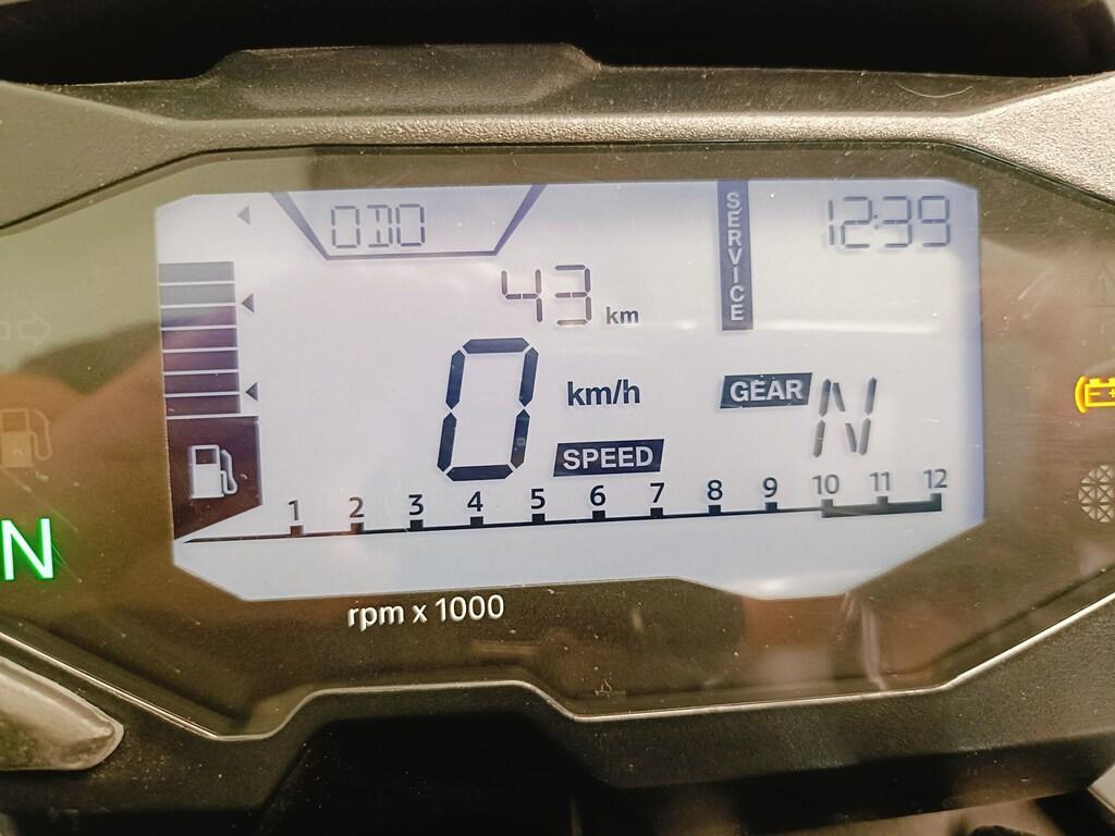 G 310 R