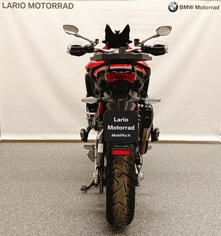MULTISTRADA V4