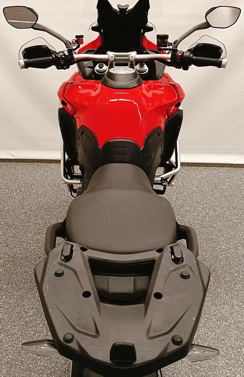 MULTISTRADA V4