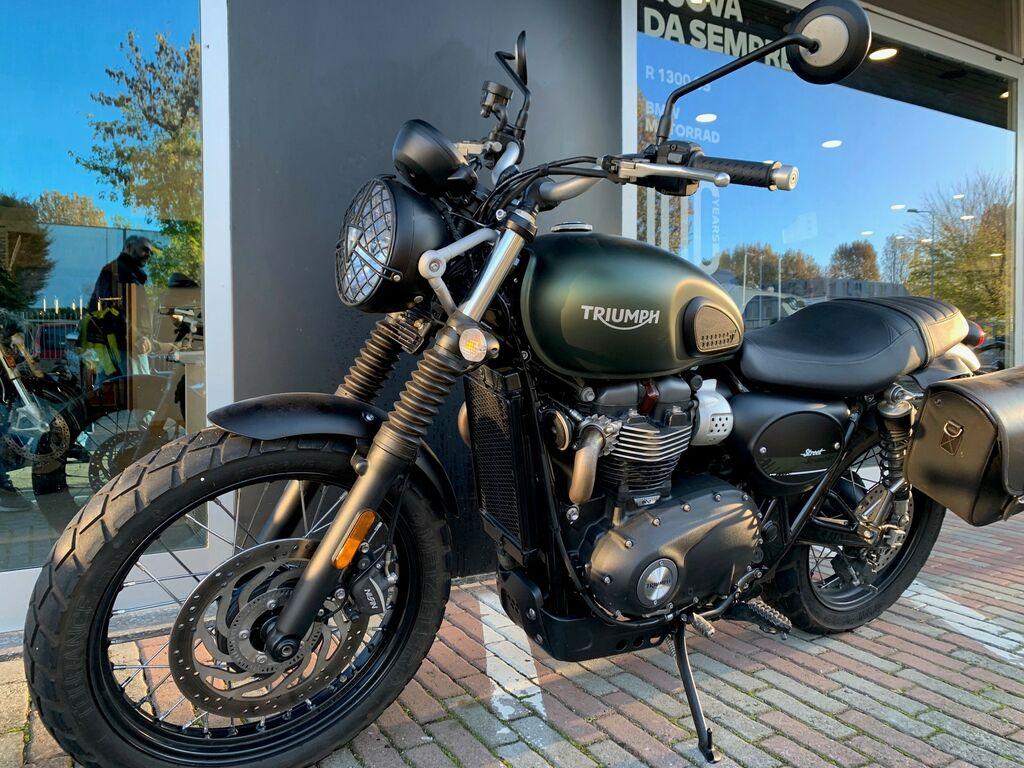STREET SCRAMBLER 900