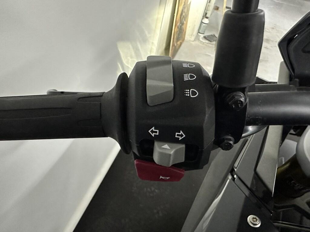 G 310 GS