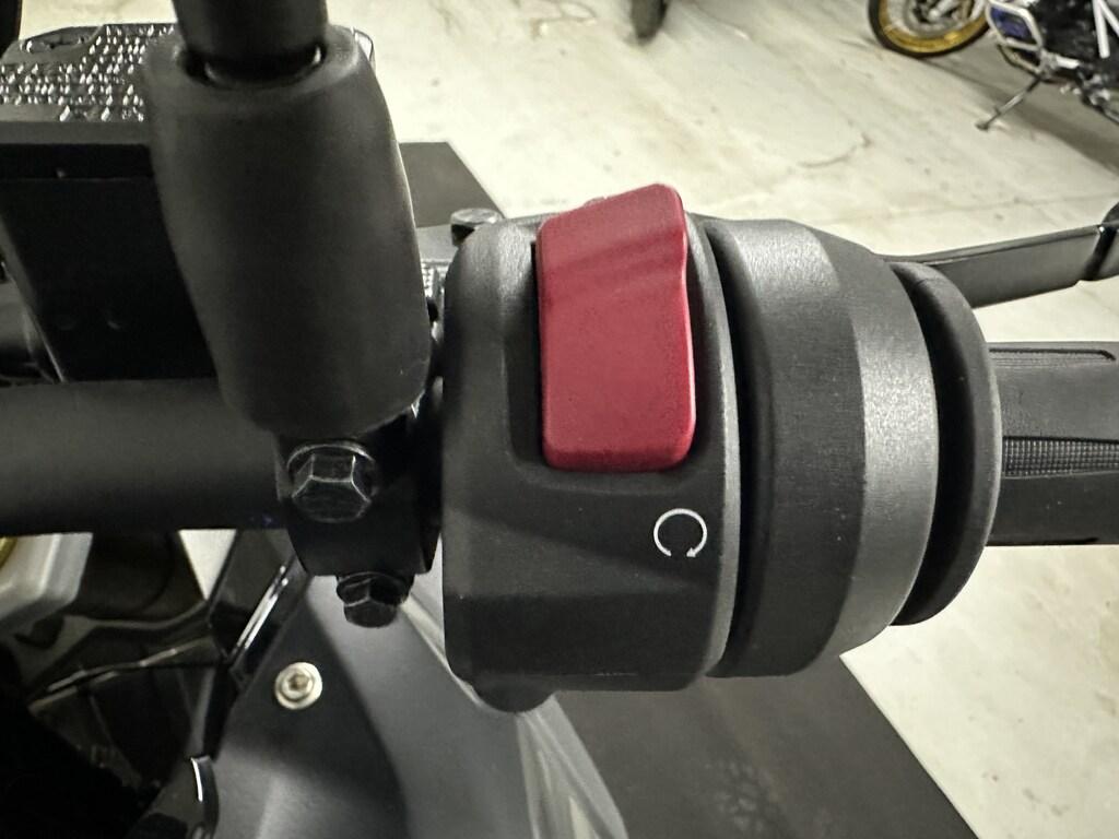 G 310 GS