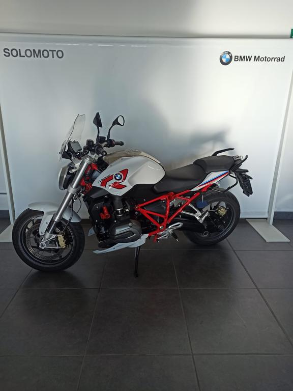 R 1200 R