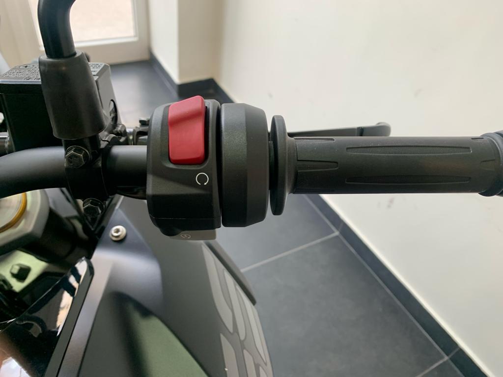 G 310 GS