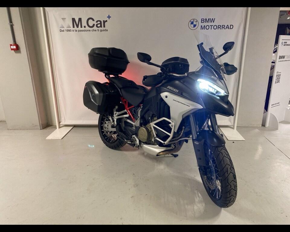 MULTISTRADA V4
