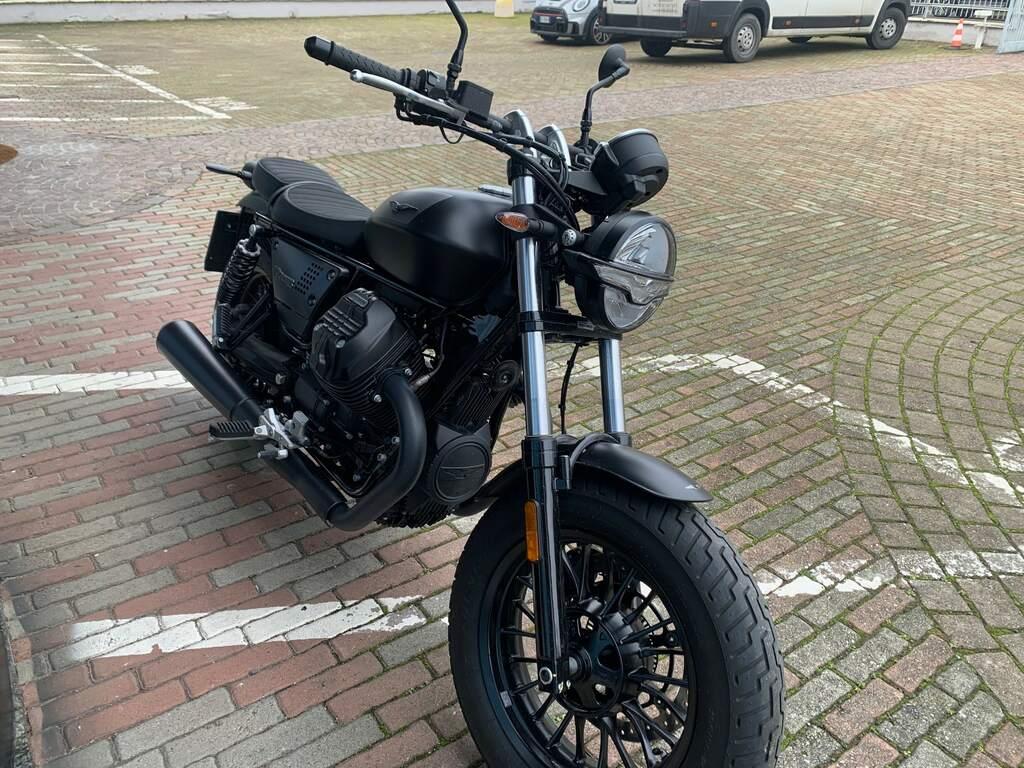 V9 850
