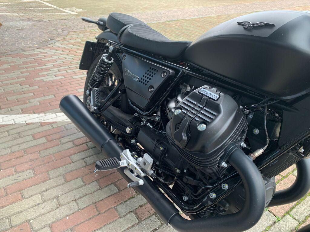 V9 850