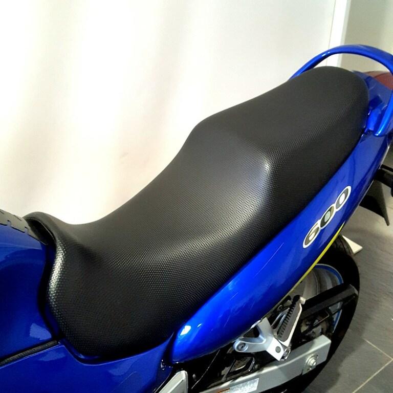 GSX 600 F