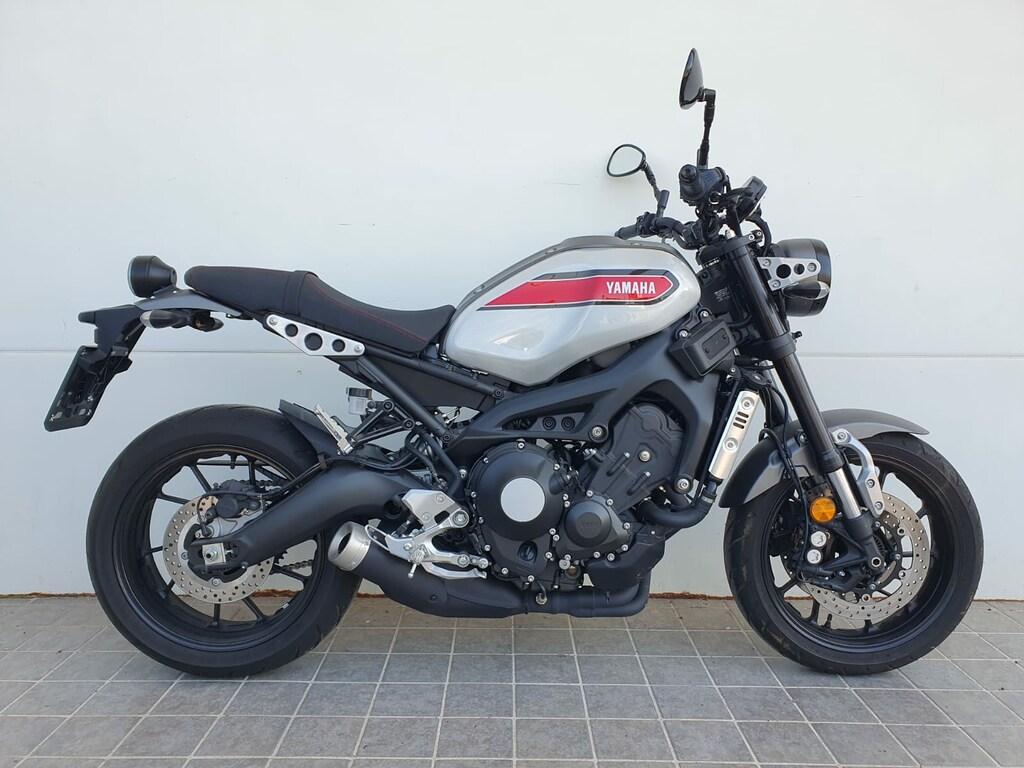 XSR 900