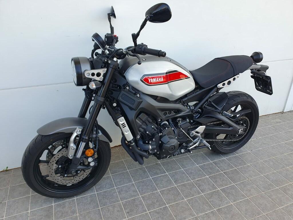 XSR 900