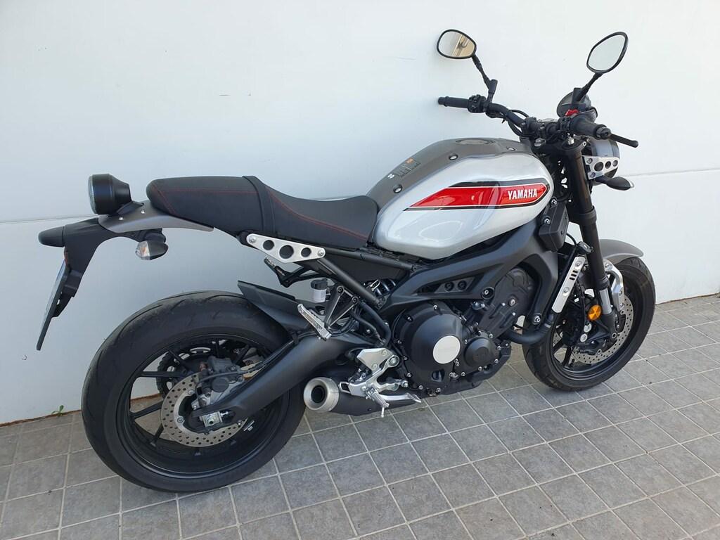 XSR 900