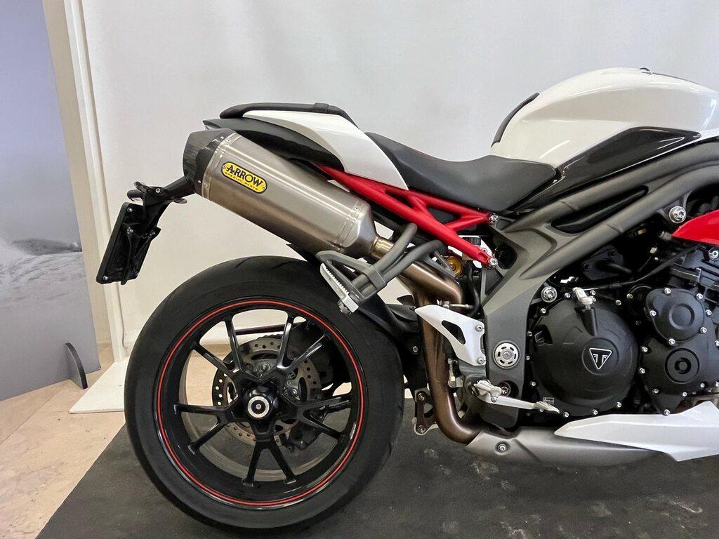 SPEED TRIPLE R 1050