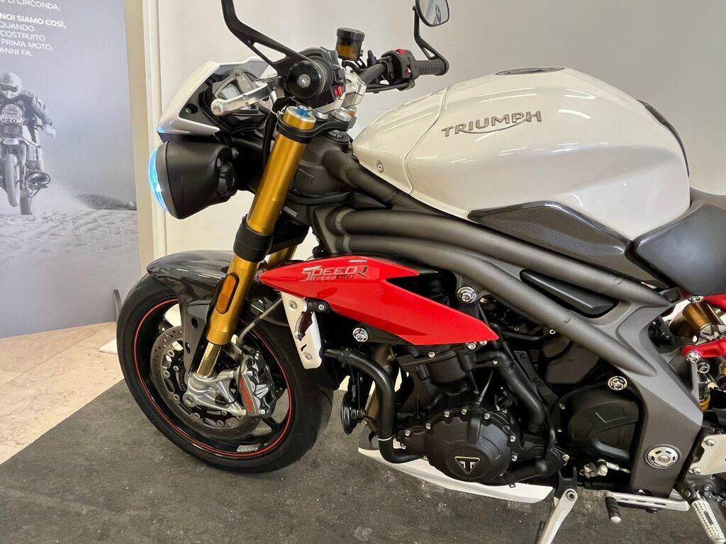 SPEED TRIPLE R 1050