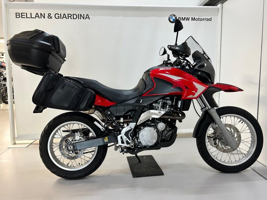 PEGASO 650
