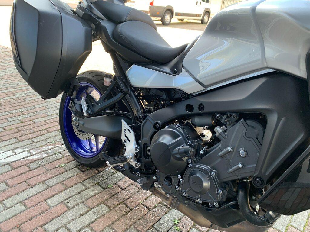 TRACER 900