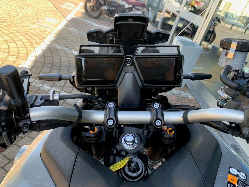 TRACER 900
