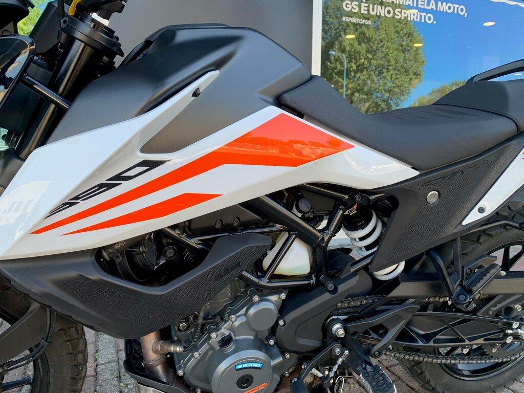 390 ADVENTURE