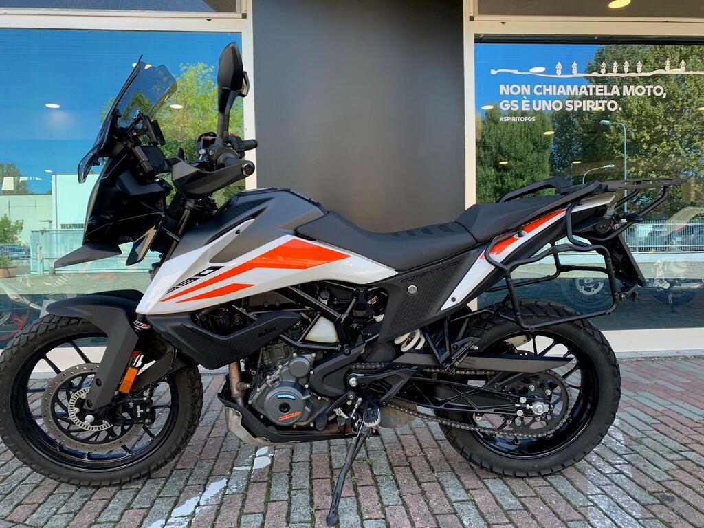390 ADVENTURE