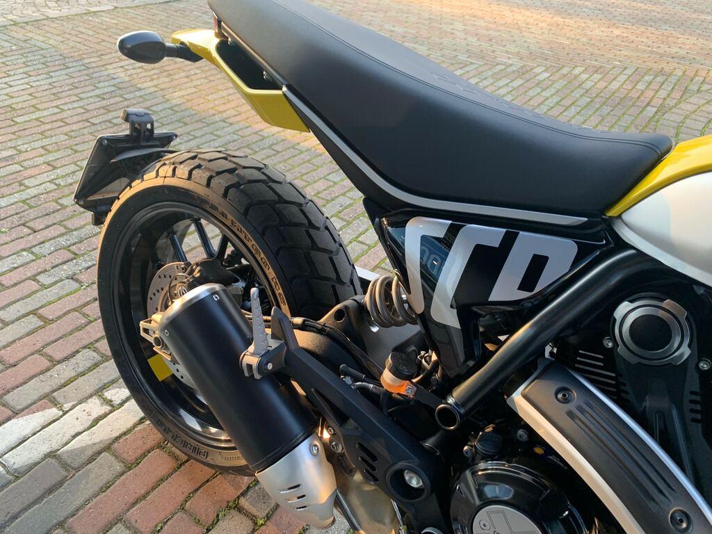 SCRAMBLER 800