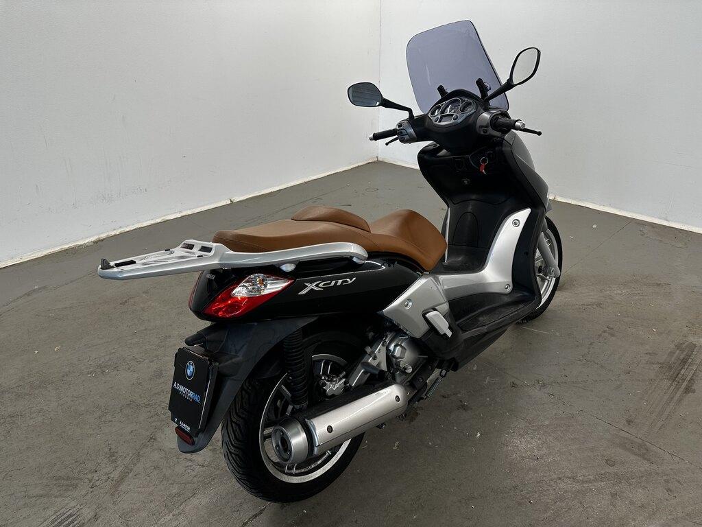 X-CITY 250
