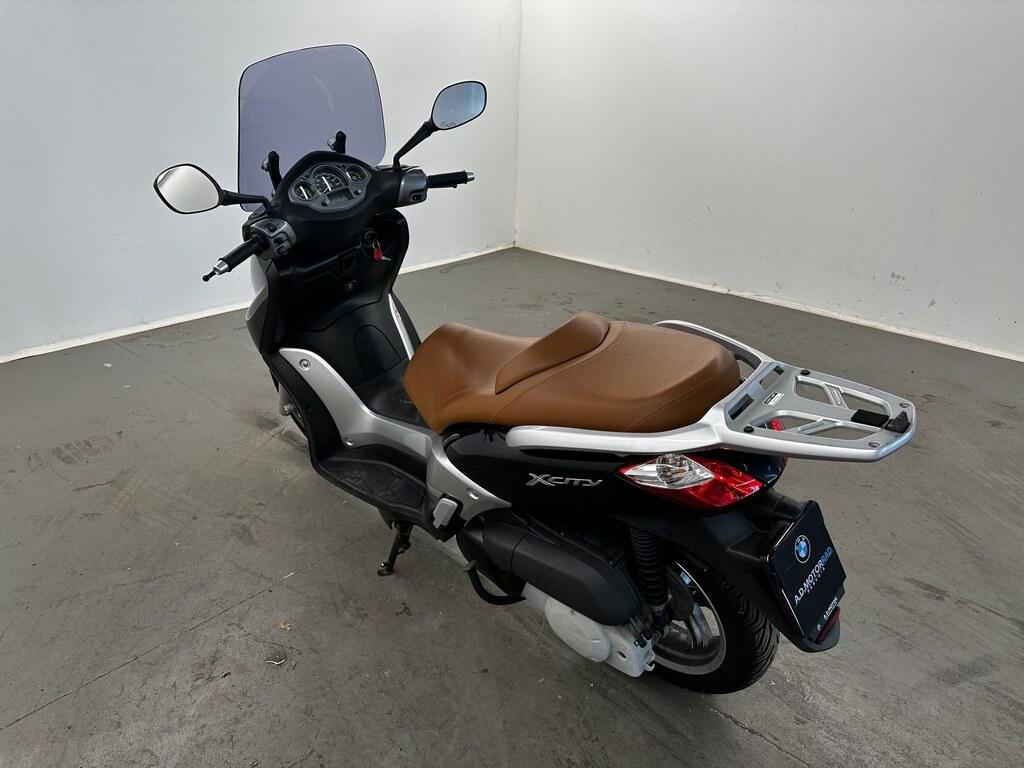 X-CITY 250