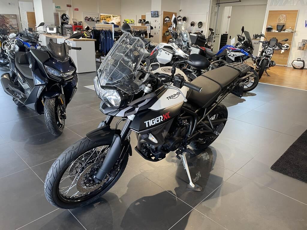 TIGER 800