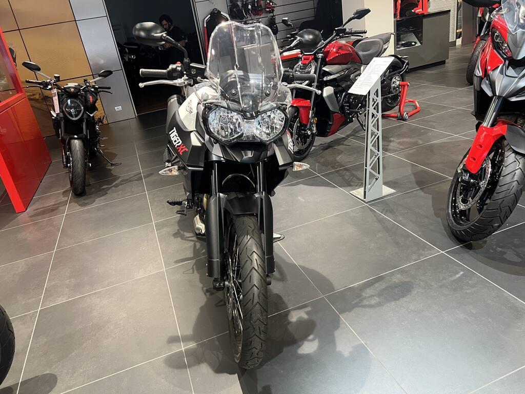TIGER 800