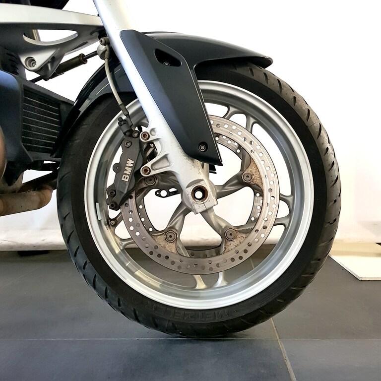 R 1200 R