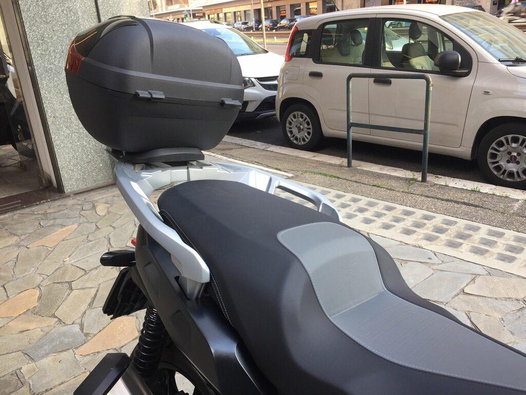 C 400 X