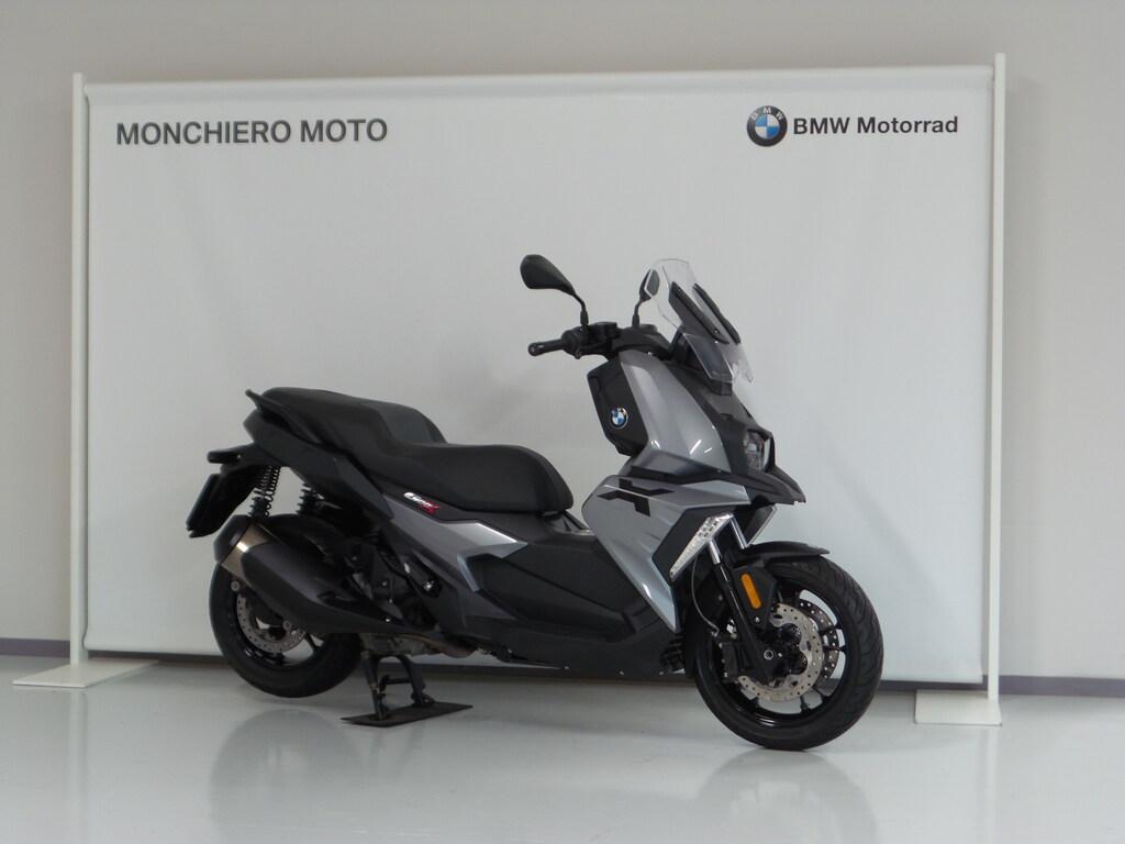 C 400 X