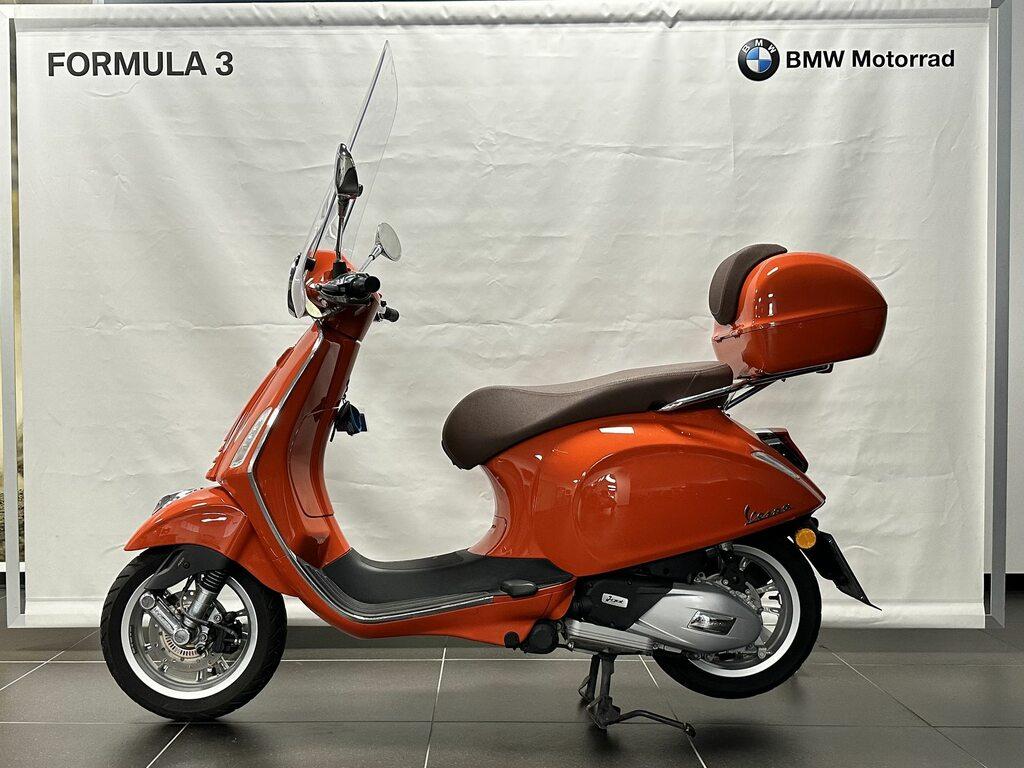 VESPA PRIMAVERA 150
