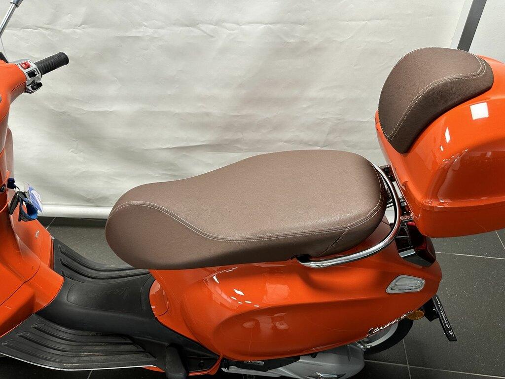 VESPA PRIMAVERA 150