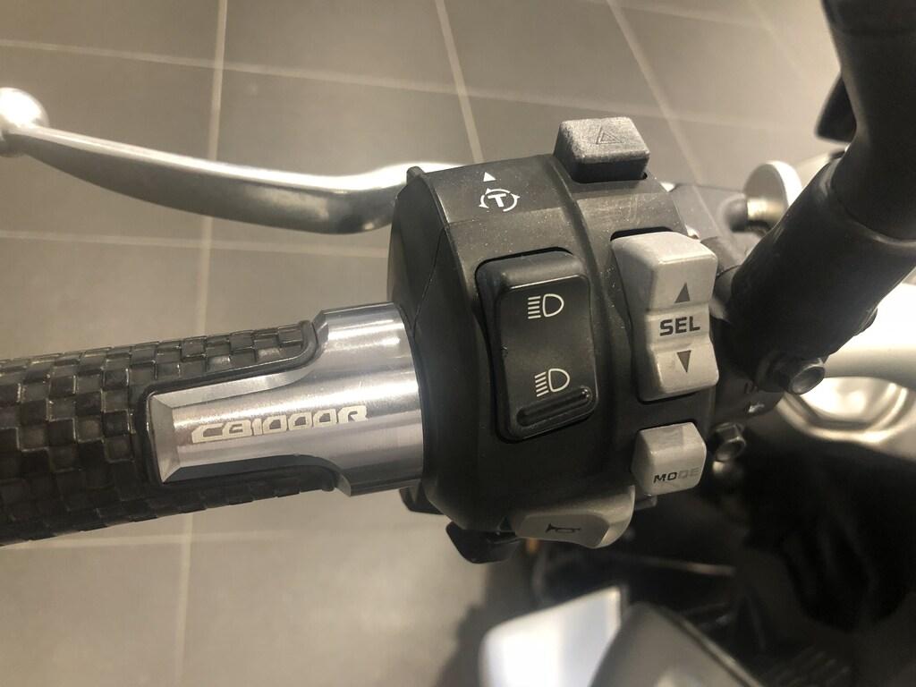 CB 1000 R