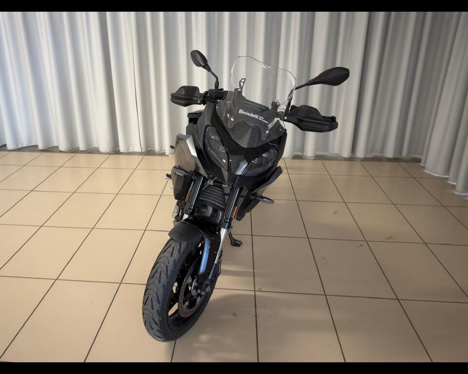 F 900 XR