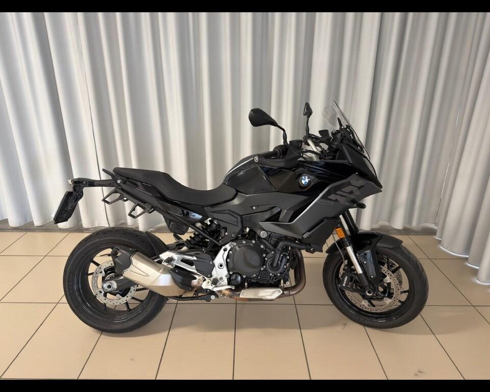 F 900 XR
