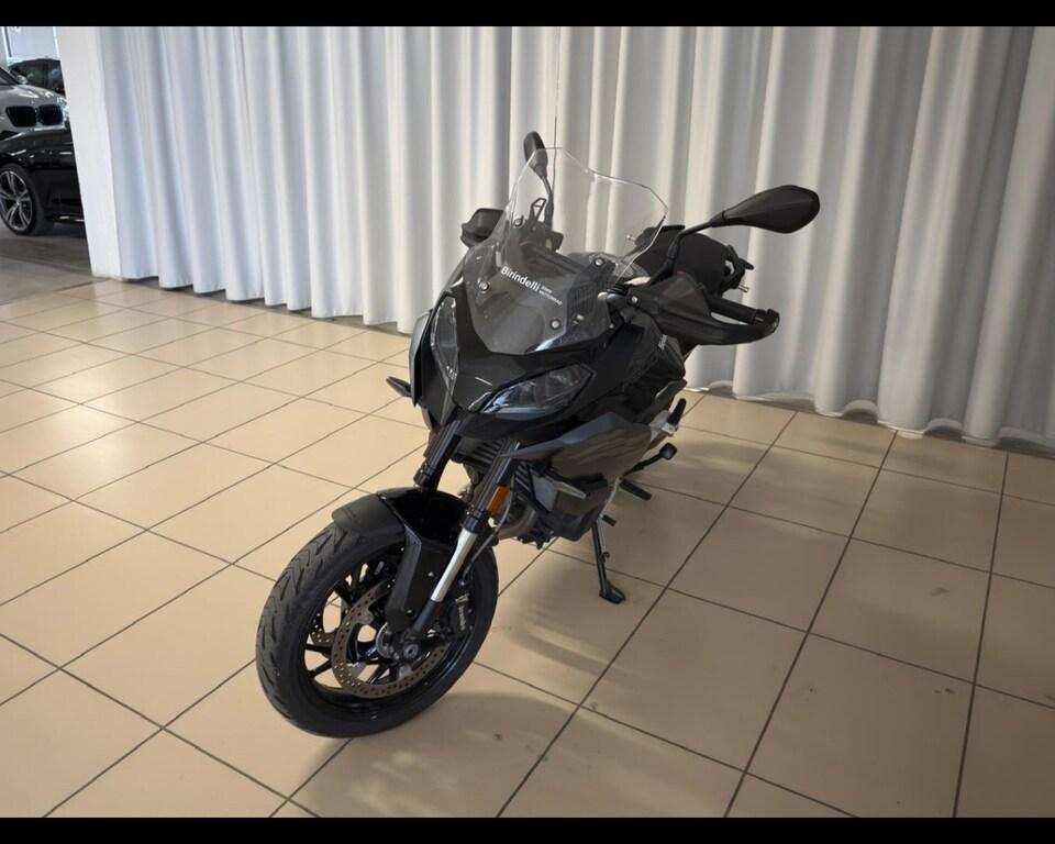 F 900 XR