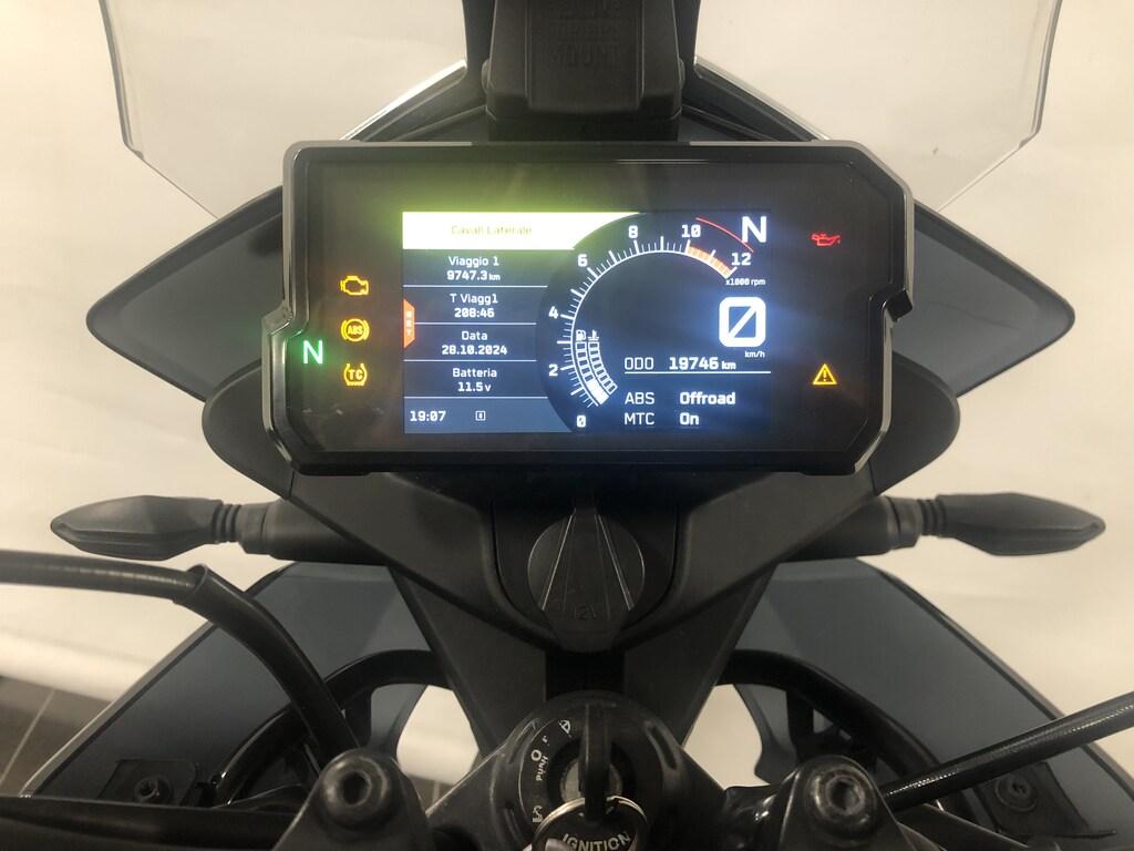 390 ADVENTURE